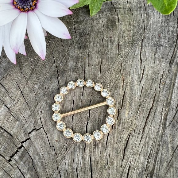 Rhinestone Shawl Buckle Silk Scarf Ring Brooch Scarf Clip - Picture 1 of 3